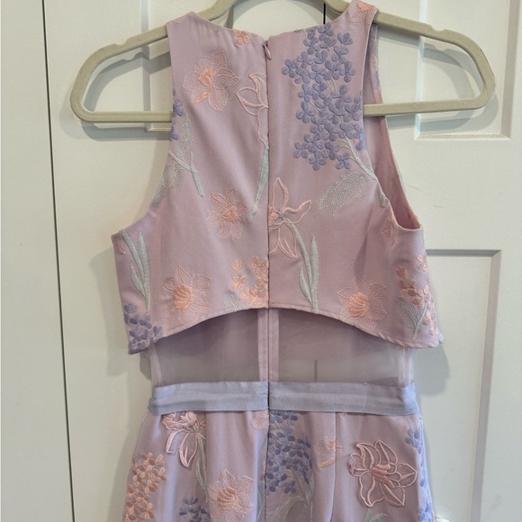 Lilac Embroidered Appliqué full crop top pencil dress - Picture 6 of 12